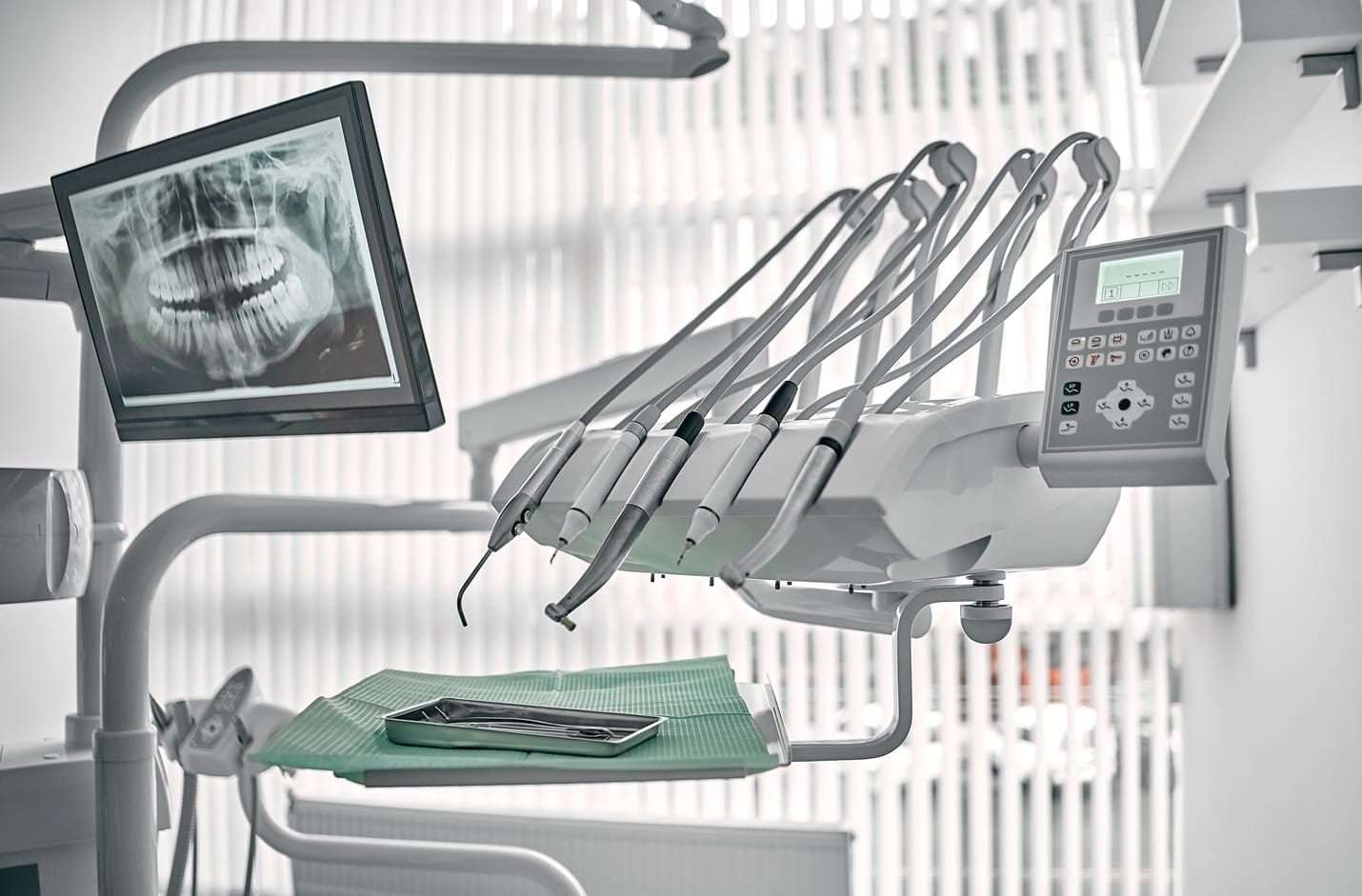 Dental health center cleaning company performed by professionals for dental clinics.