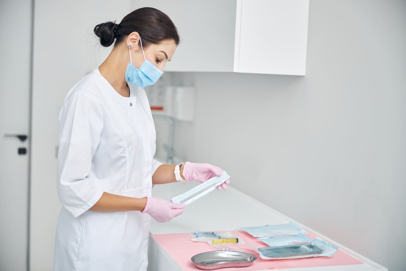 Post-covid dental clinic cleaning performed by professionals for dental clinics.