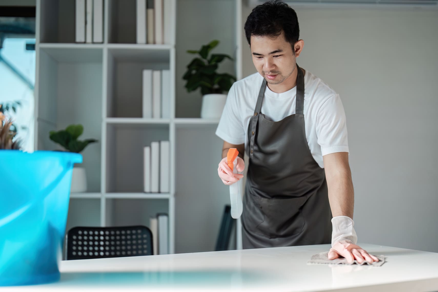 Trusted cleaning company for corporate offices performed by experts in professional office environments.
